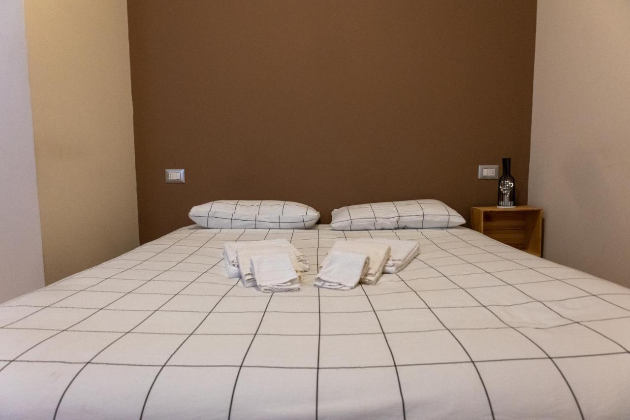 Bed and Breakfast La Stazione à Trontano Extérieur photo